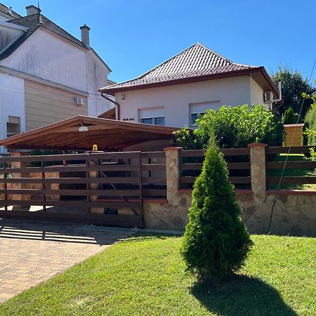 Keknefelejcs Vendeghaz Villa Zalakaros Exterior photo