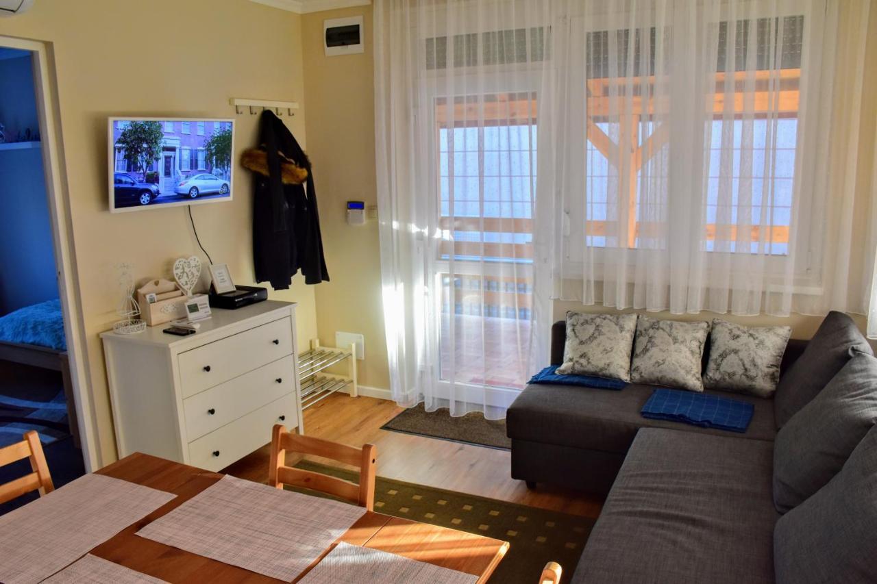 Keknefelejcs Vendeghaz Villa Zalakaros Exterior photo