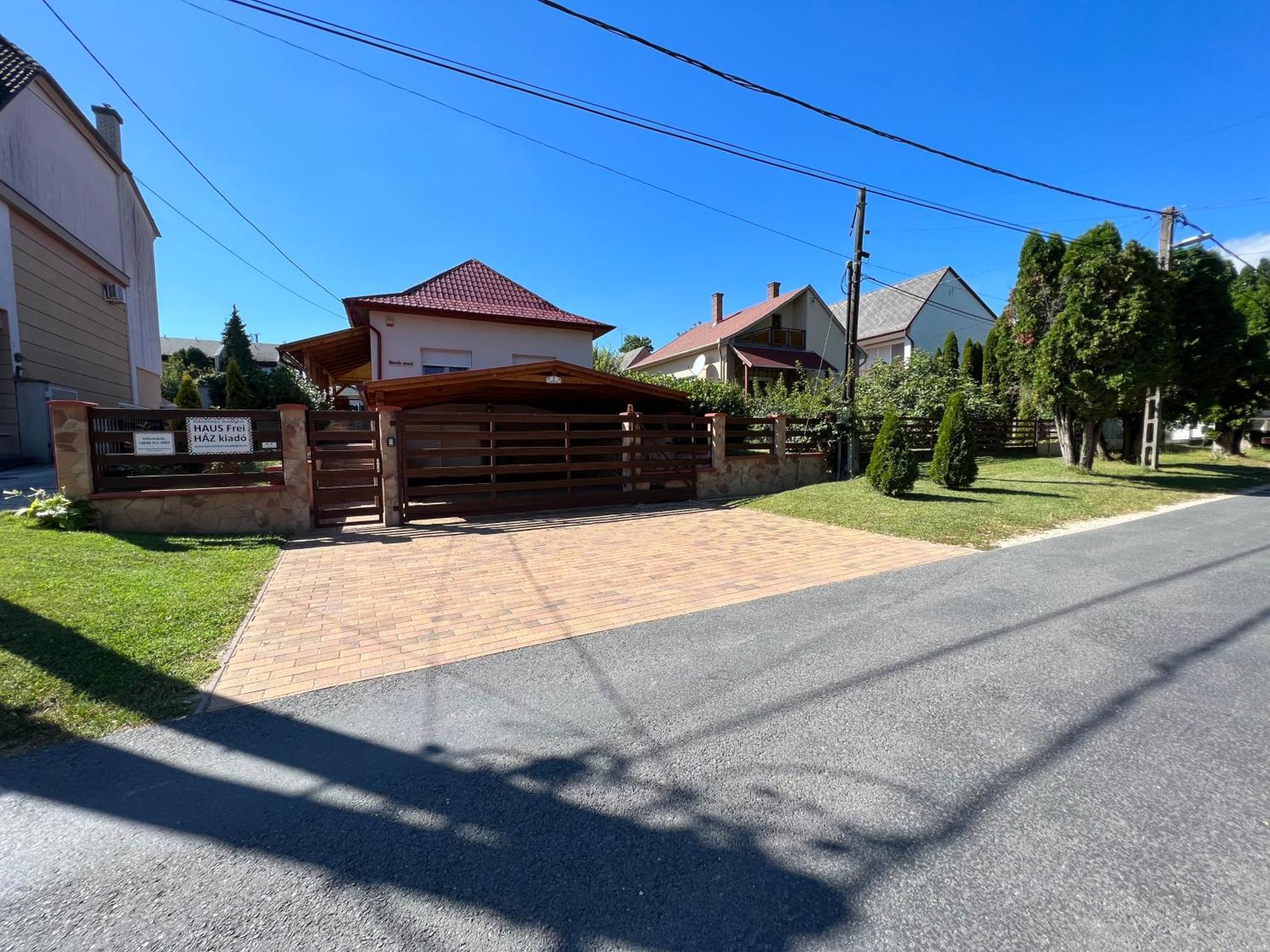 Keknefelejcs Vendeghaz Villa Zalakaros Exterior photo